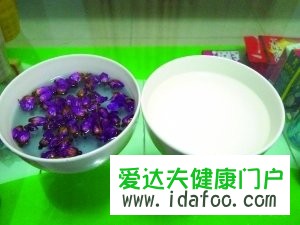 玫瑰花茶怎么泡才正確，泡玫瑰花茶三個誤區(qū)需注意