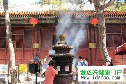 孕婦能去寺廟嗎 孕婦去寺廟有禁忌嗎