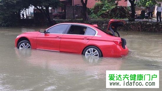 汽車被水泡了還能開嗎 汽車泡水后有什么影響