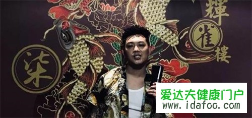 抖音左手畫條龍右手畫彩虹是什么歌 完整版歌詞介紹