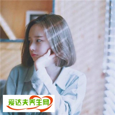 三十歲的女人