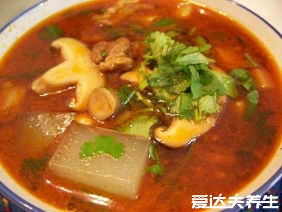 冬至吃什么傳統(tǒng)食物，北方吃餃子南方各種特色小吃饞人嘴