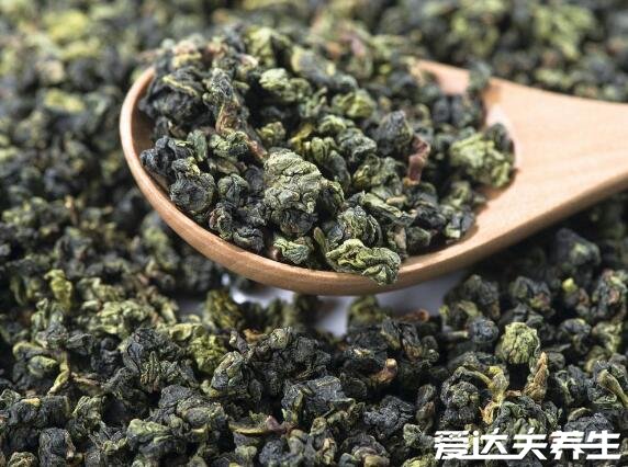 烏龍茶屬于什么茶有哪些，屬于半發(fā)酵的青茶其中鐵觀音最出名