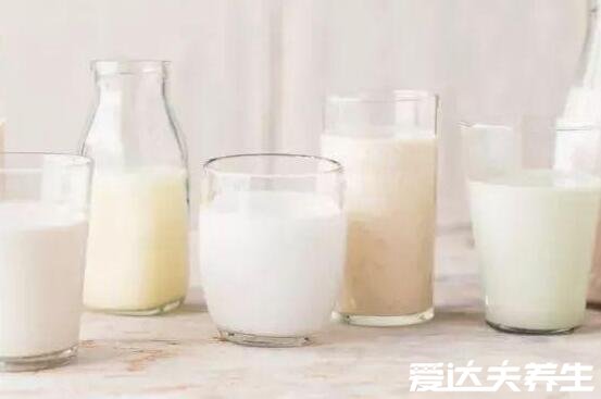 生牛乳是什么意思它與純牛奶有什么區(qū)別，看清這三點(diǎn)千萬別融混