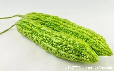 降尿酸的8種食物，獼猴桃番茄蘋果葡萄都很不錯