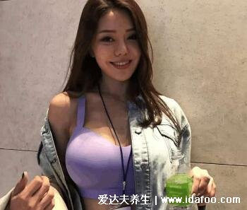 d罩杯摸著什么感覺，d罩杯做起來的手感圖