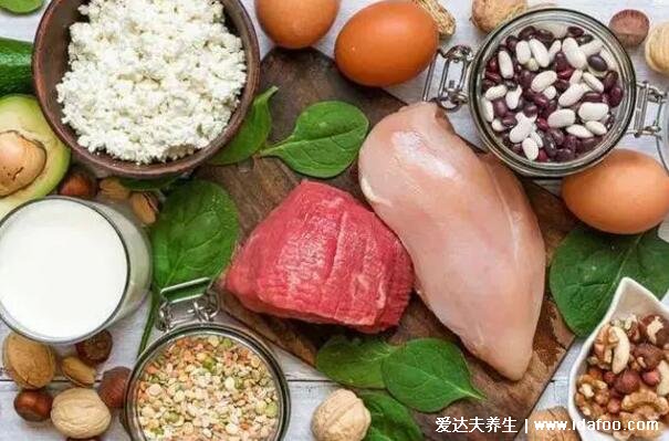 膽囊炎不能吃什么，5類食物會引發(fā)膽絞痛一定要忌口